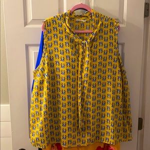 Tie collar tank- dog print